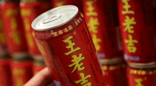 王老吉为什么改名叫加多宝？