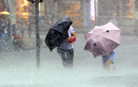 全国9省区部分地区有大到暴雨，这波暴雨天气会持续多久？