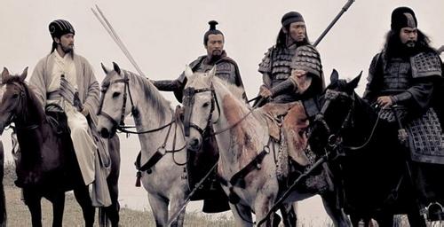 如何评价《新三国演义》？