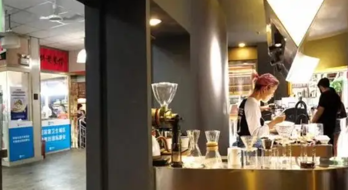 上海知名咖啡店被立案调查，责令立即闭店，这家店怎么了？