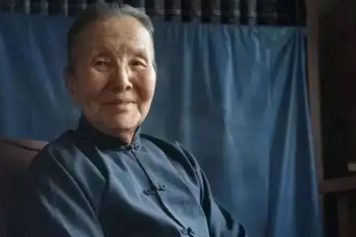 现代文学作家有哪些？