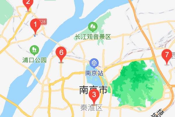 南京哪里有大型的购物超市？