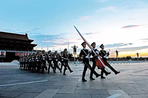 庆祝大会国旗护卫队都是90后00后，他们是否为90后和00后的希望？