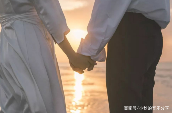 为什么现在有的女生喜欢比自己年龄大的男生？她们是如何想的？