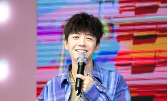 王栎鑫为什么离婚？