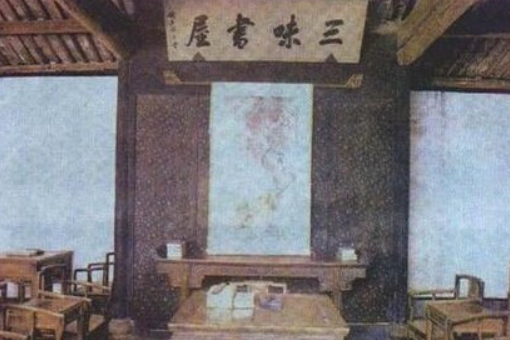 《从百草园到三味书屋》的概括是什么?