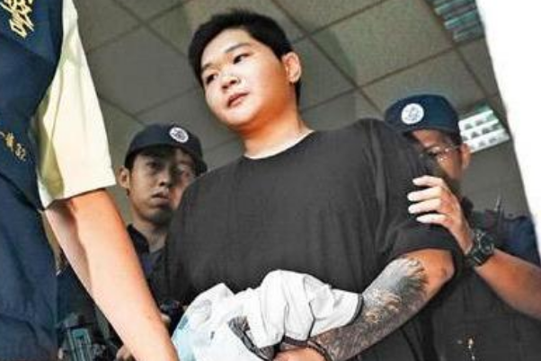 大名鼎鼎的黑帮头目翁奇楠，为何最后落得惨死的结局？