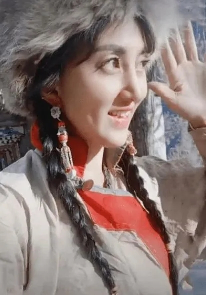 网红拉姆遇害一年后，家人的现状如何？