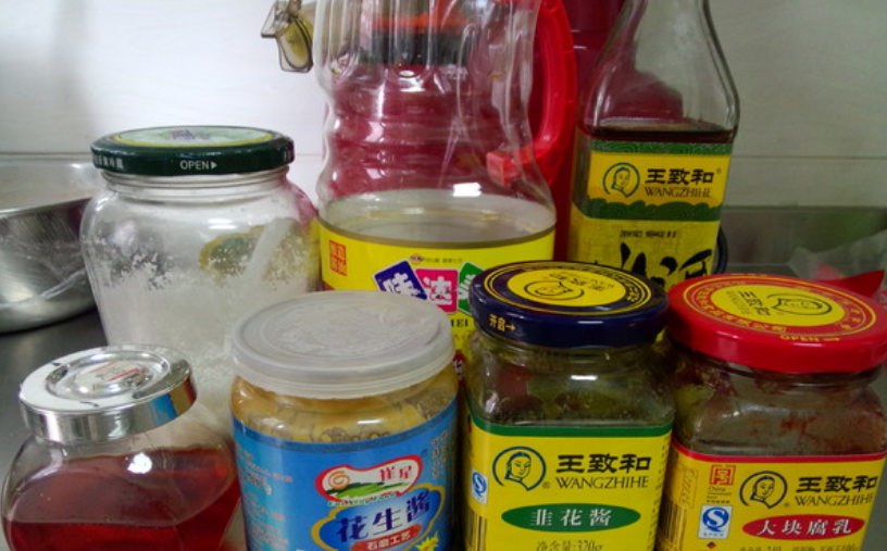 老北京涮羊肉锅底怎么制作