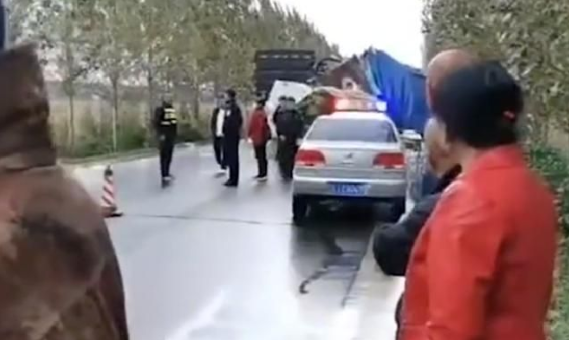 吉林车祸18人死亡，死者多为掰苞米零工，车祸是怎么发生的？