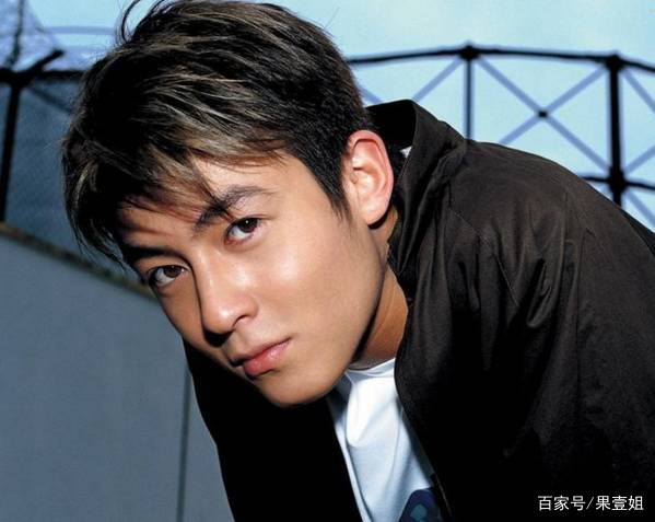 陈冠希曾被周杰伦力挺，他们之间的关系究竟如何？
