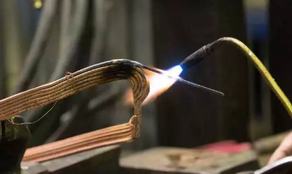 钎焊时钎剂的作用是