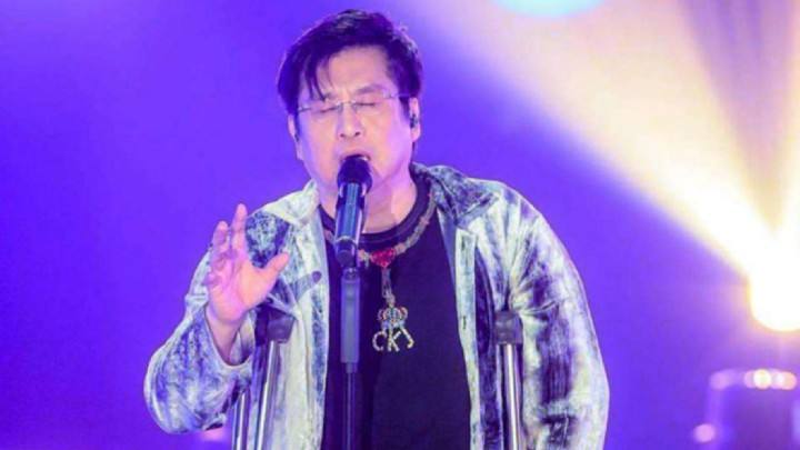 搞笑歌曲：全世界的猪都笑了的歌词