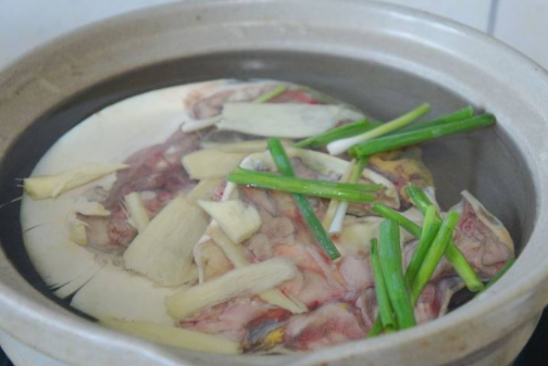 甲鱼汤怎么做好喝又营养