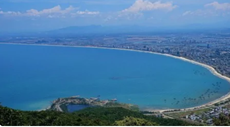 海滨的拼音