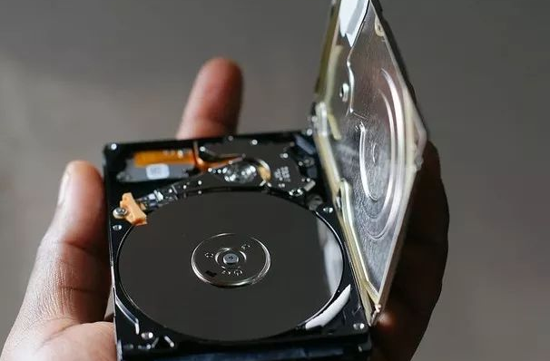 硬盘单碟和双碟是什么意思