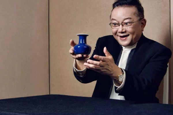 王刚砸宝案的事件过程