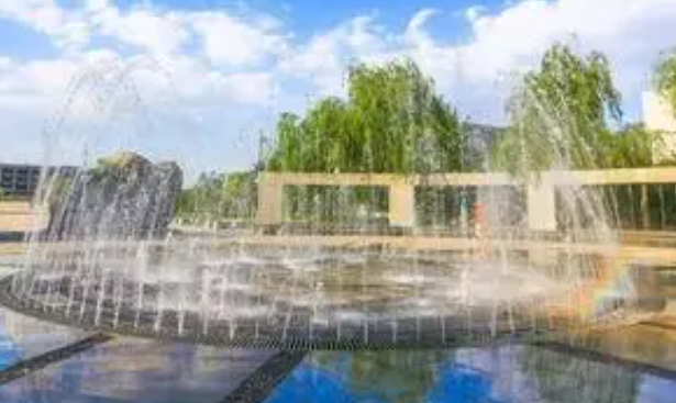 西安交通大学城市学院到底怎么样啊？