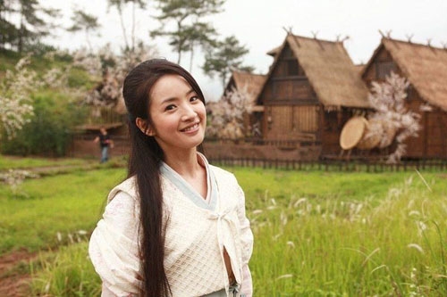 林依晨实际身高，她应该没有160CM