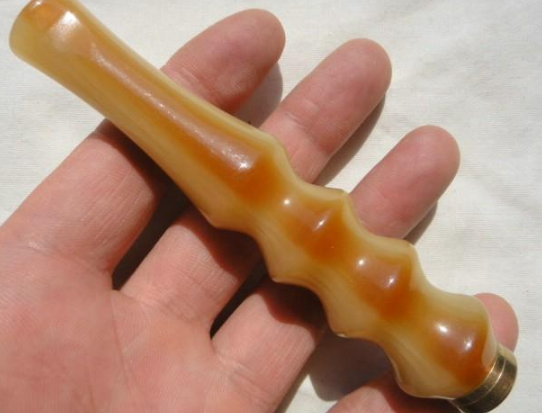你好我有一只羚羊角现在能值多少钱，请评价一下