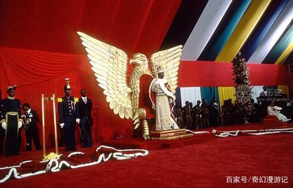 为圆皇妃梦，18岁中国女孩远嫁47岁非洲黑人皇帝，如今过得怎样？