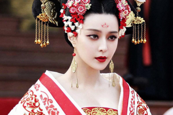 李世民的哥哥躲过了屠刀，混吃等死活到武则天时期，他有什么本事?