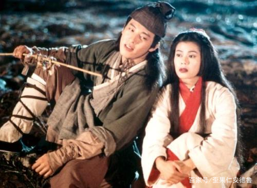在《笑傲江湖》中，出现过哪些厉害的武功绝学?