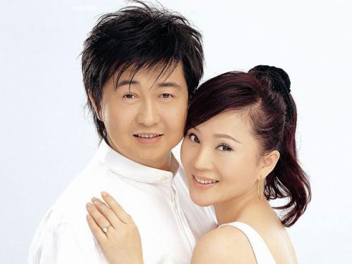 电视剧《传说》的片头曲和片尾曲是啥