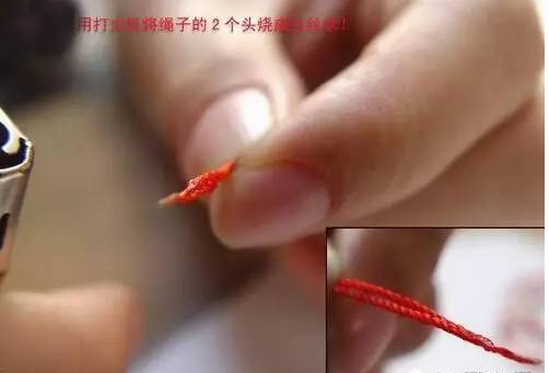 吊坠脖子上的绳结怎么打