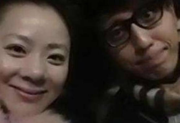 秦利鸽比华少大还是小