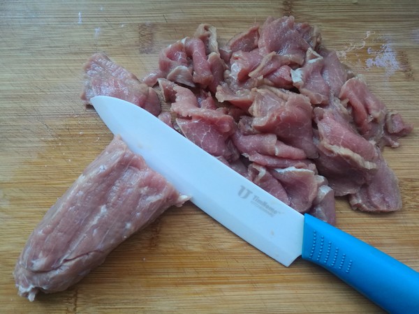 煮生牛肉的正确方法是什么？
