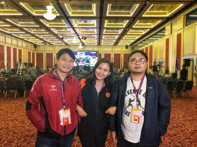 凤凰卫视中文台的女主持是哪些人