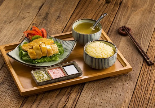 新加坡国菜海南鸡饭为什么告急？做海南鸡饭的原料是什么？