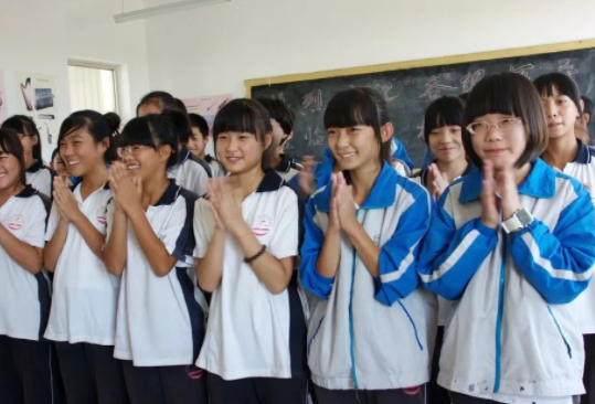 班干部的职责是什么?