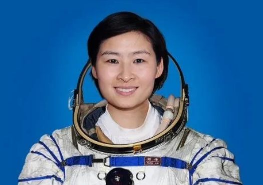 中国女航天员有哪些？