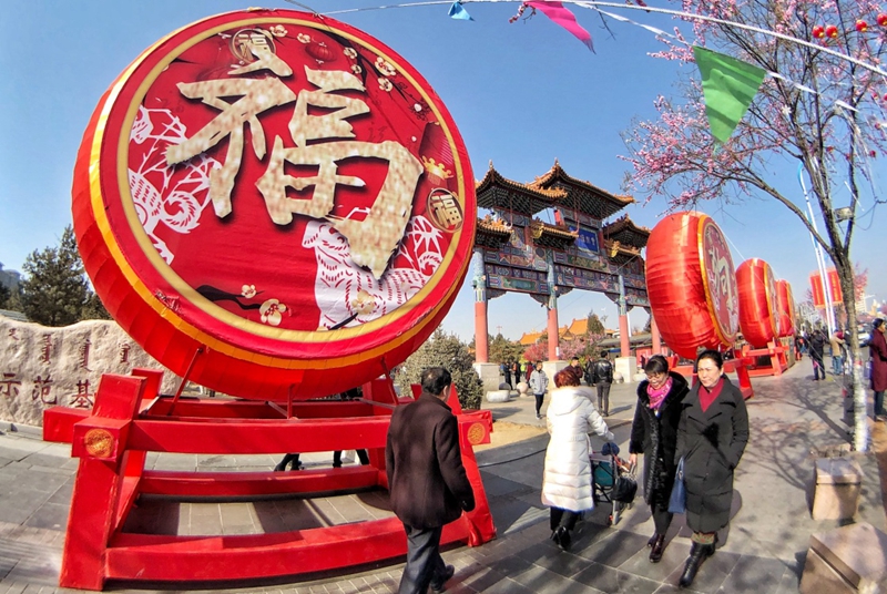 人大代表建议适当延长节假日拉动消费，你觉得这个建议合理吗？