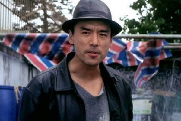 演员章小蕙跟钟镇涛维持了12年的婚姻后,为何会离婚?