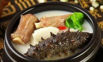 海参全家福是哪里的菜?具体做法是什么?新手制作时需要注意哪些地方?